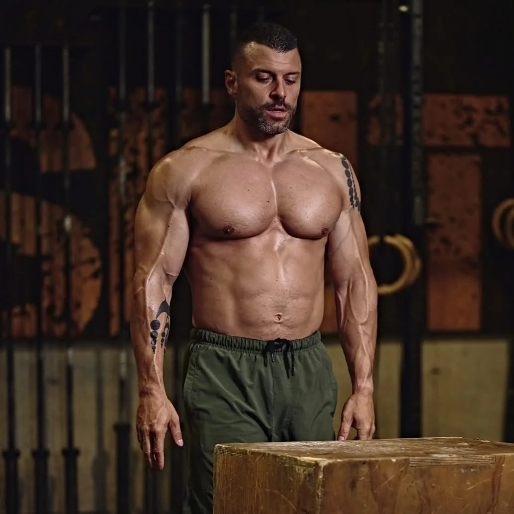 Pascal Lapointe à l'entraînement chez CrossFit Chicoutimi